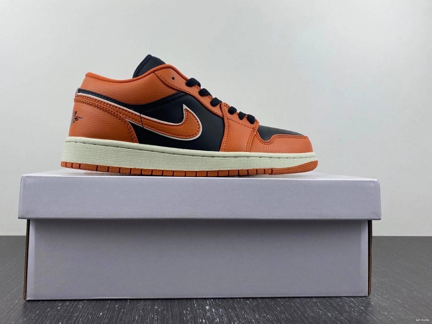 Jordan DV1299-800 WMNS 1 Spice Sport Low Air 1228